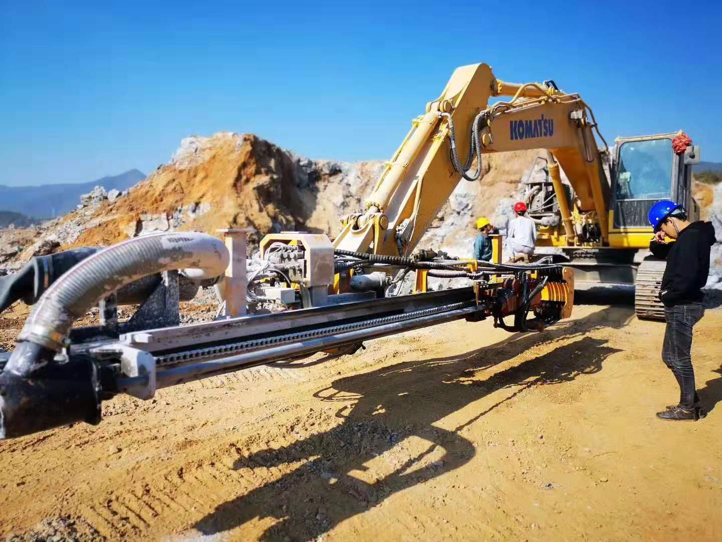 Excavator Mounted Rock Drills/Rock drill on the Excavator/Rock Drilling